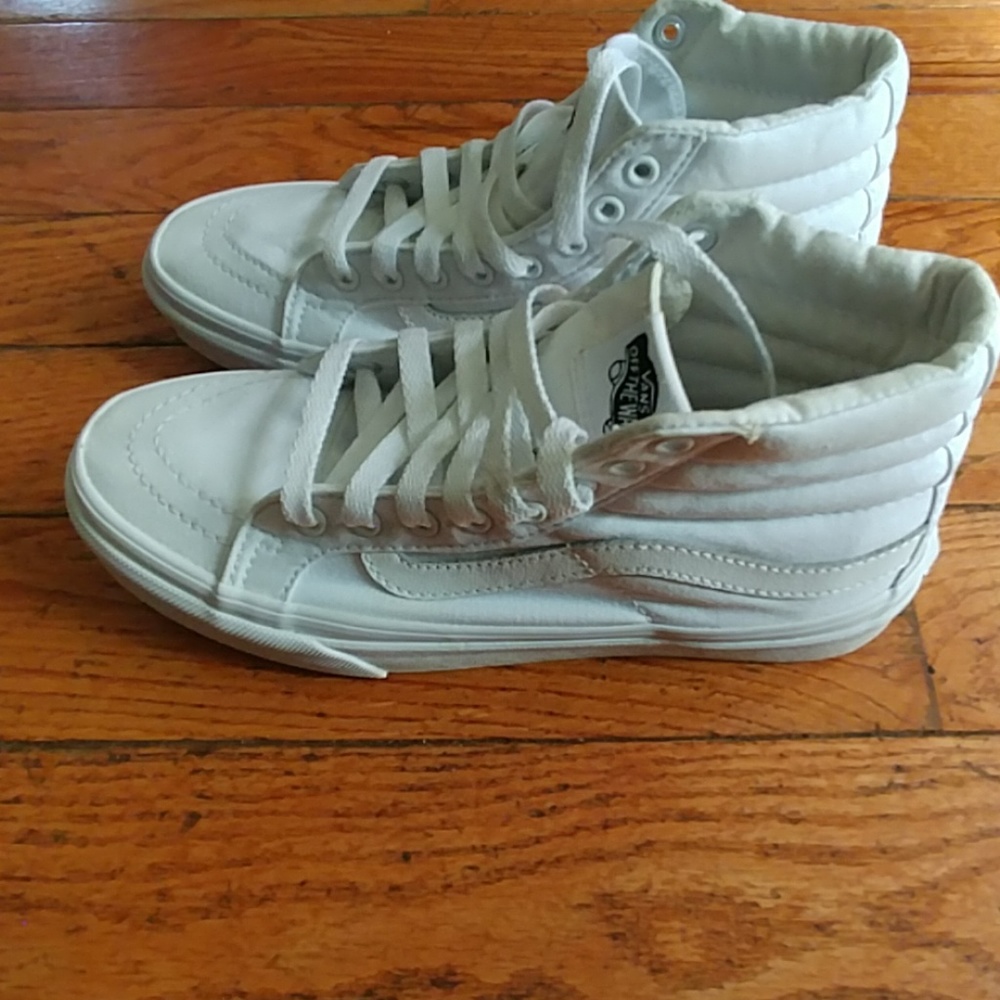 Vans - Picture 4 of 6